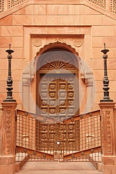 A wooden door in Bikaner