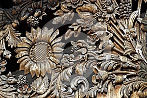 Wooden flower pattern