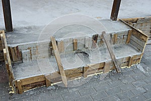 Wooden formwork on threshold construction