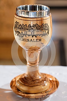 Wooden glass Jerusalem graven