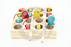 wooden magnetic kids child fishing toy to learn numbers