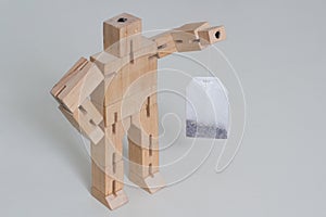 Wooden Robot Toy Hold Tea Bag