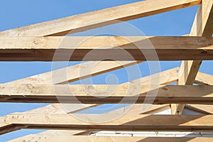 Wooden roof with rafter style framing