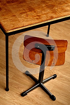 Wooden schooltable and chair