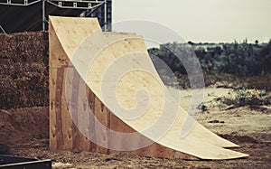 Wooden skatr ramp for bmx and dirt bike