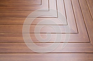 Wooden solid floor