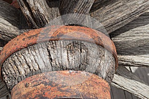 Wooden wagon wheel, wooden spokes