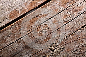 Wooden wallpaper with diagonal cracks