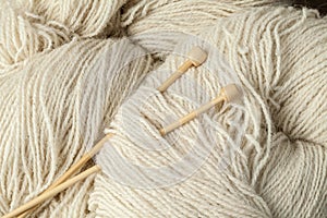 Wool yarn