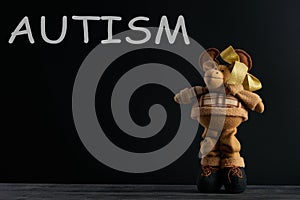 Word AUTISM