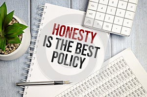 Word writing text honesty is the best policy. Business concept