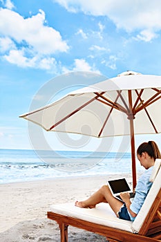 Work At Beach. Business Woman Working Online On Laptop Outdoors