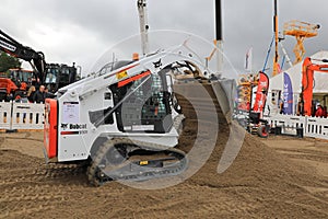 Work with Bobcat Compact Track Loader