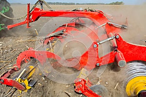 Work of the trailed unit for tillage in the field
