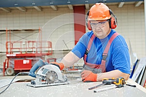 Worker builder cutting material