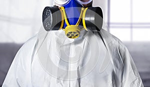Paint worker in respirator photo