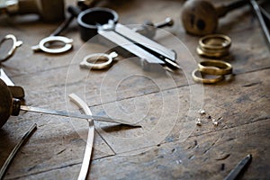 Working desk for craft jewelery making