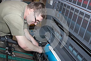 Working offset printer