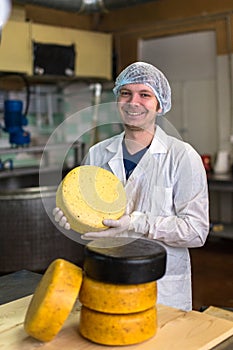 Pracovné na výroba z syr na mliekareň  syry 