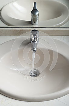 Working water tap