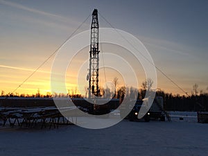 Workover rig photo