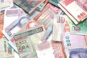 World Currency 4