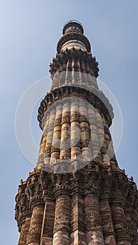 The world\'s tallest minaret of the ancient archaeological temple complex Qutb-Minar.