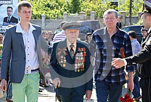 World war II Vetrans arrive at Chisinau memorial