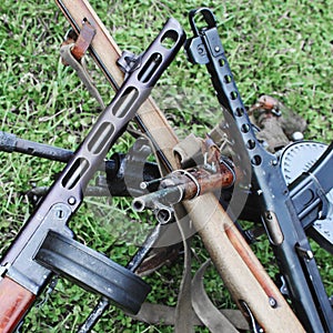 WORLD WAR II WEAPONS