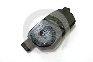 Worn out brake pad or brake shoes