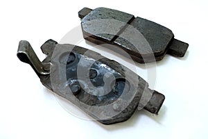 Worn out brake pad or brake shoes