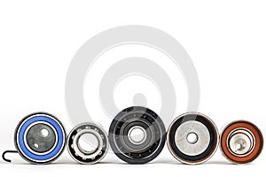 Worn tensioners, pulleys and bearing