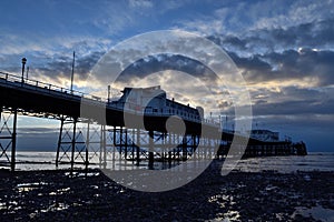 Worthing pier at dawn