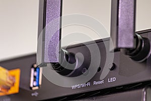 WPSWi-Fi and Reset switch