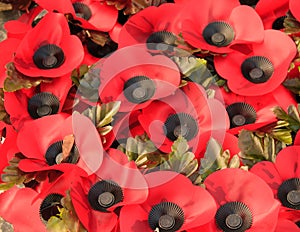 Wreath of poppies to commemorate the First World War. photo