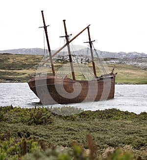 Wreck of the Lady Elizabeth in Whalebone Cove - Falkland Islands