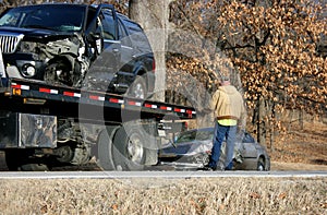 Wreck SUV Sedan Tow Truck