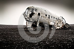 Wreckage of an old airplane abandoned on a beach..Solheimasandur, Iceland / 29/06/2019