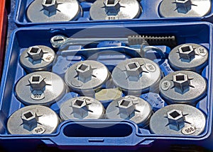 Wrench socket removal tool set
