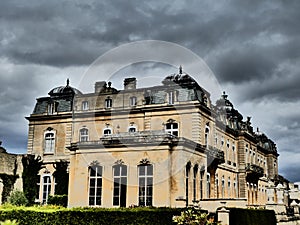 Wrest park in the sun