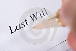 Writing last will and testament