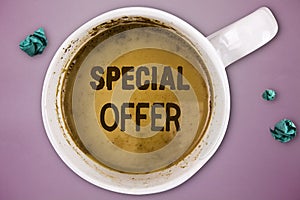 Writing note showing Special Offer. Business photo showcasing Selling at a lower or discounted price Bargain with Freebies