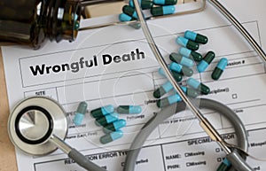 Wrongful Death Doctor talk and patient medical working at offi