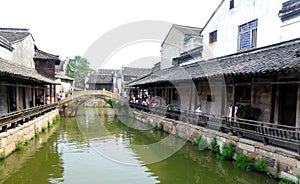 Wu zhen stone bridge