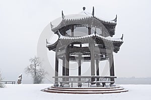 Wuhan East lake scenic spot snow scene in winter