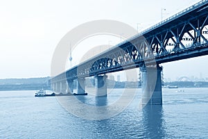 Wuhan yangtze river bridge