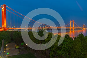 Wuhan Yingwuzhou Yangtze River Bridge night scenery