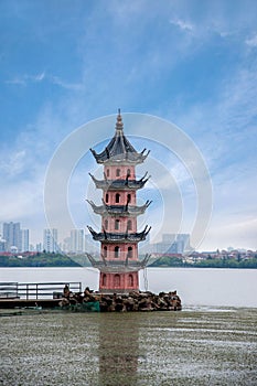 Wuxi Taihu Lake Li Ning Chun tower