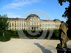 The WÃƒÂ¼rzburg Residence is a baroque residential building on the edge of downtown WÃƒÂ¼rzburg, and a UNESCO World Heritage Site