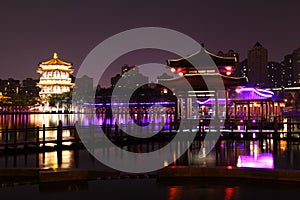 Xi `an datang lotus garden is a famous tourist attraction.